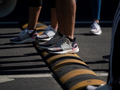 SS19 Ultraboost19 LASERRED