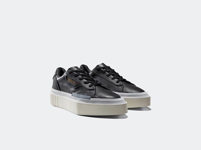 adidas Originals - Sleek silhouettes