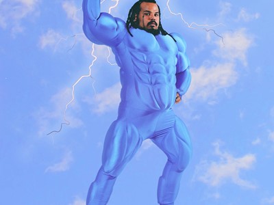 statue plus lightning plsu logo fixed sky 4X5