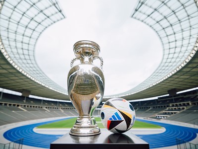 adidas presenta los balones oficiales de la UEFA Champions League y la UEFA  Women's Champions League 2023/24, UEFA Women's Champions League