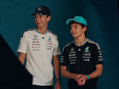  m amg petronas f1 t 8