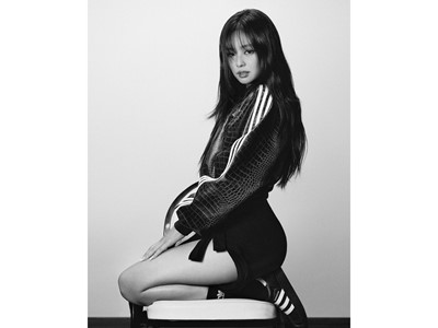 SS26 Superstar Black Jennie