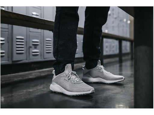 alphabounce reigning champ