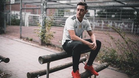 Mesut Özil DFB Confed Cup Jersey(2)