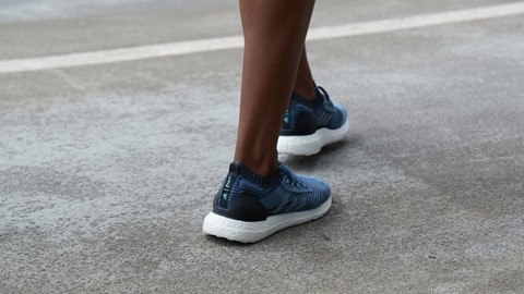 BOOST RUNNING