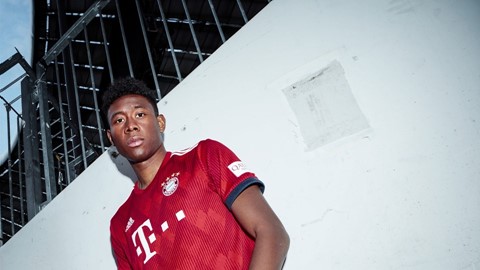 FCBFW18 HOME SOCIAL ALABA 03