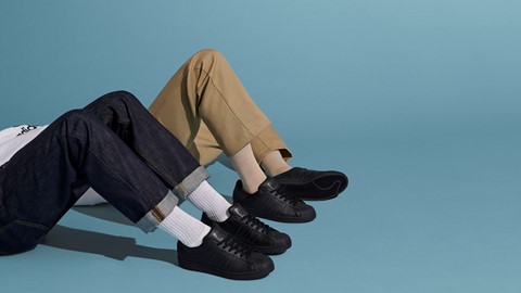 adidas Originals SS20 SUPERSTAR LOOK2 ON FOOT 1