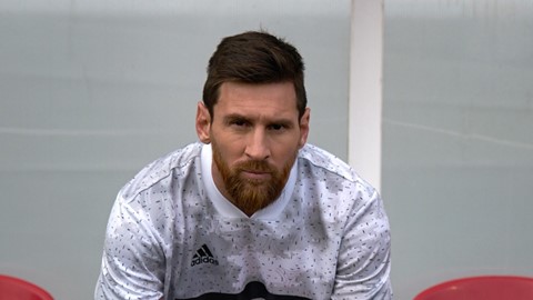 Messi Header
