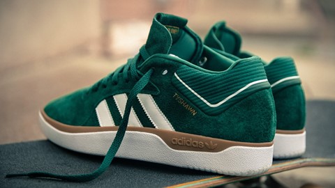 FW19 The Green/White Tyshawn colorway shoe