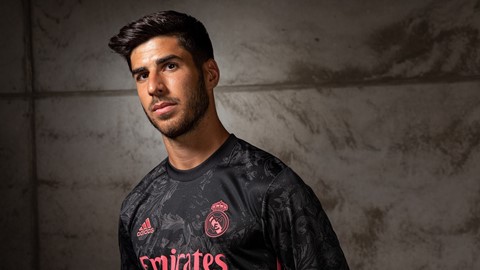 ASENSIO WEARS REAL MADRID THIRD JERSEY