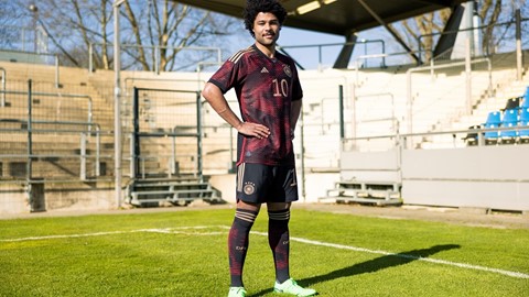 Germnay - DFB ON PITCH - MK Gnabry Away