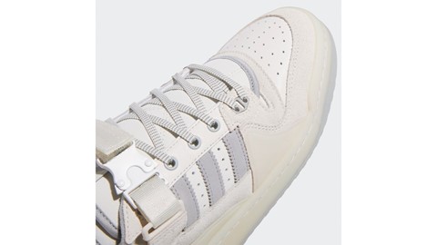 adidas x Bad Bunny - Last Forum