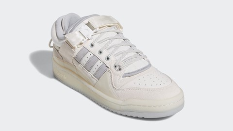 adidas x Bad Bunny - Last Forum