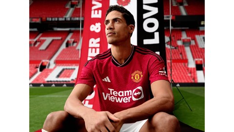 MUFC Home Kit Day Raphael Varane