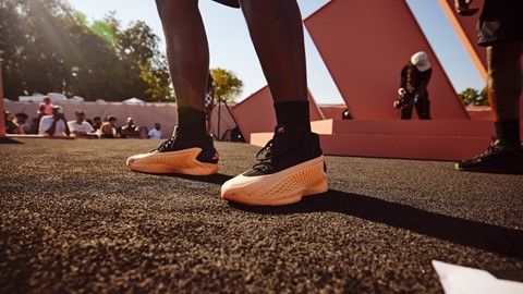 Anthony Edwards in Anthony Edwards 1