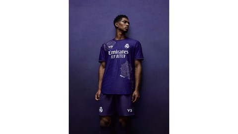Y 3 x Real Madrid Master Crop On Body Product Focus Jude Bellingham