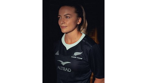 adidas and New Zealand Rugby Jersey Renee Holmes
