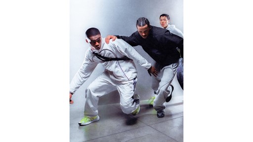 ADIZERO ARUKU GROUP