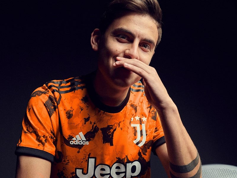 juventus third jersey