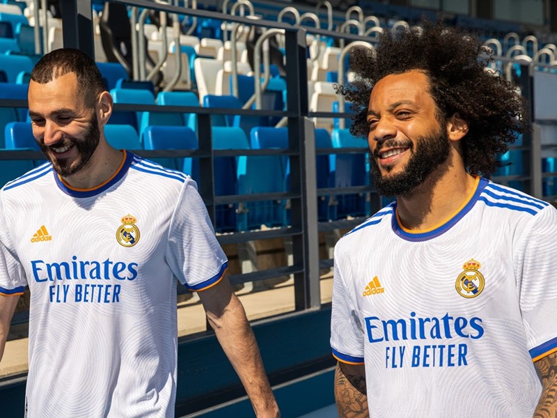 REAL MADRID 2021/22 SEASON HOME JERSEY: A SYMBOL OF THE REAL MADRID  COMMUNITY UNITED AS ONE. THIS IS GRANDEZA.