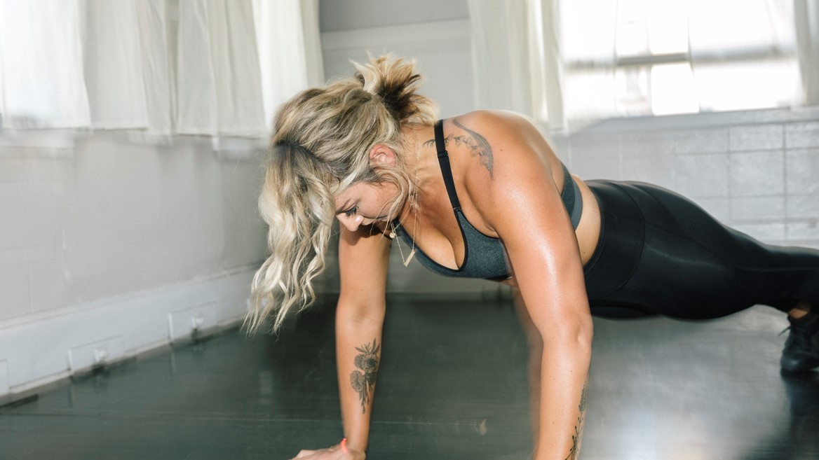 SS18_Womens_ChinaeA_December