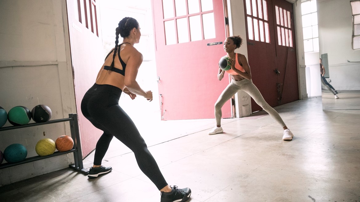 SS18_Womens_DanielleA_MeganK_February