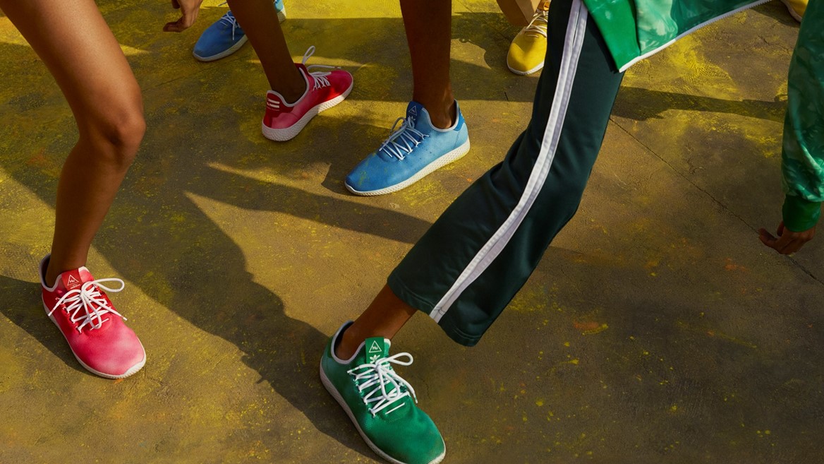 +H21254 adidas Originals PHARRELL WILLIAMS Hu Holi adicolor Key Visual Footwear Shot Multicolor