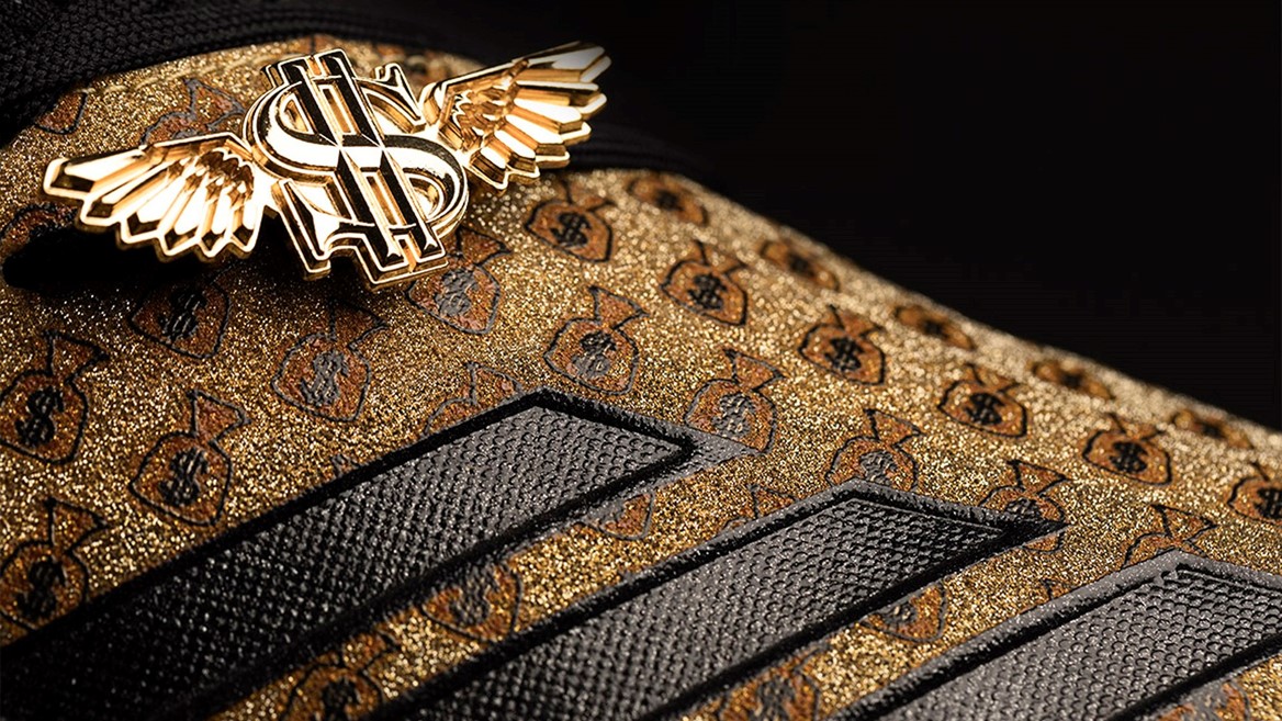 adiMoji Snoop Money Bag