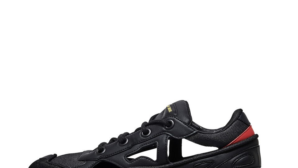 RAF Simon Replicant Ozweego Belgium pack