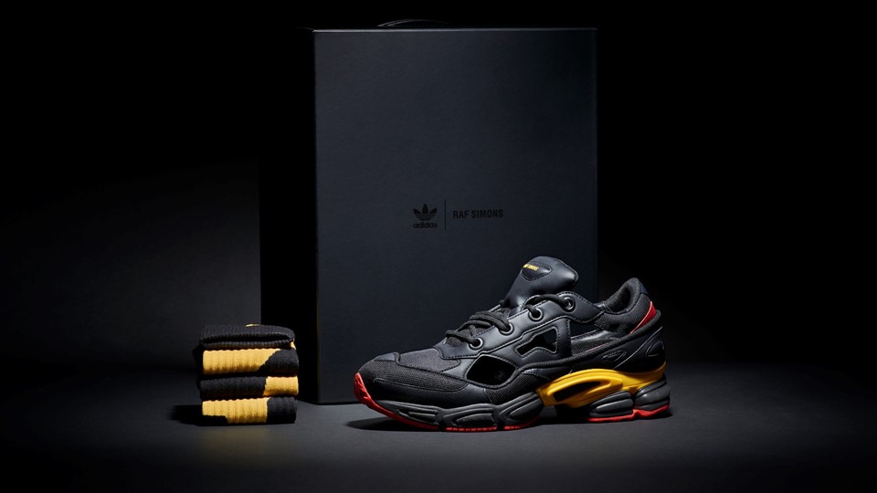 RAF Simon Replicant Ozweego Belgium pack
