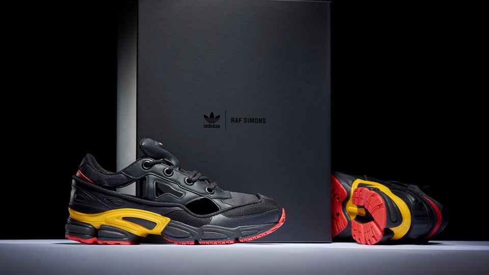 RAF Simon Replicant Ozweego Belgium pack