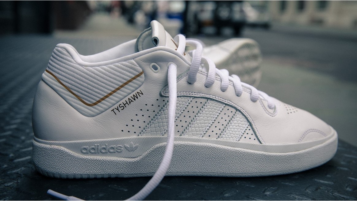 The Triple White colorway Tyshawn Signature shoe