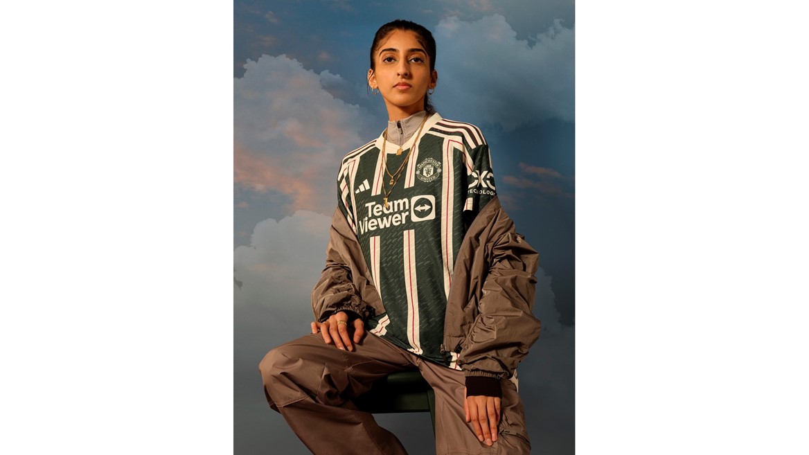 Manchester United Away Jersey 2023 24 Fan