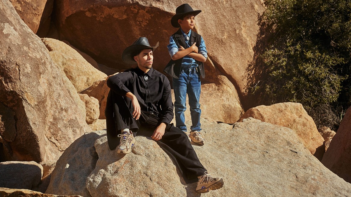 adidas x Bad Bunny Response CL The Paso Fino Group Photo