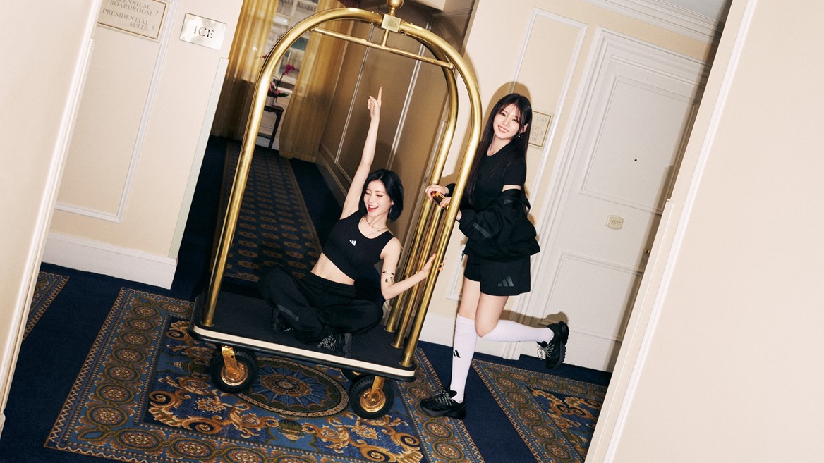 ADIDAS Z N E Babymonster Black Hoodie