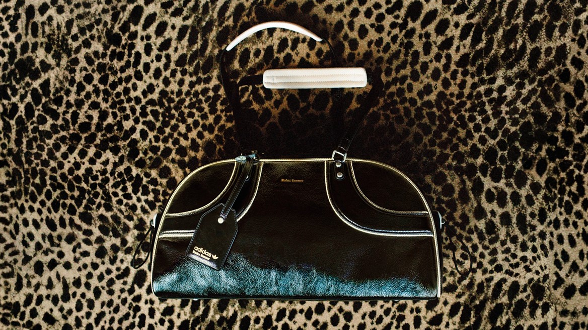  o wb aw25 stilllife 04 16 9