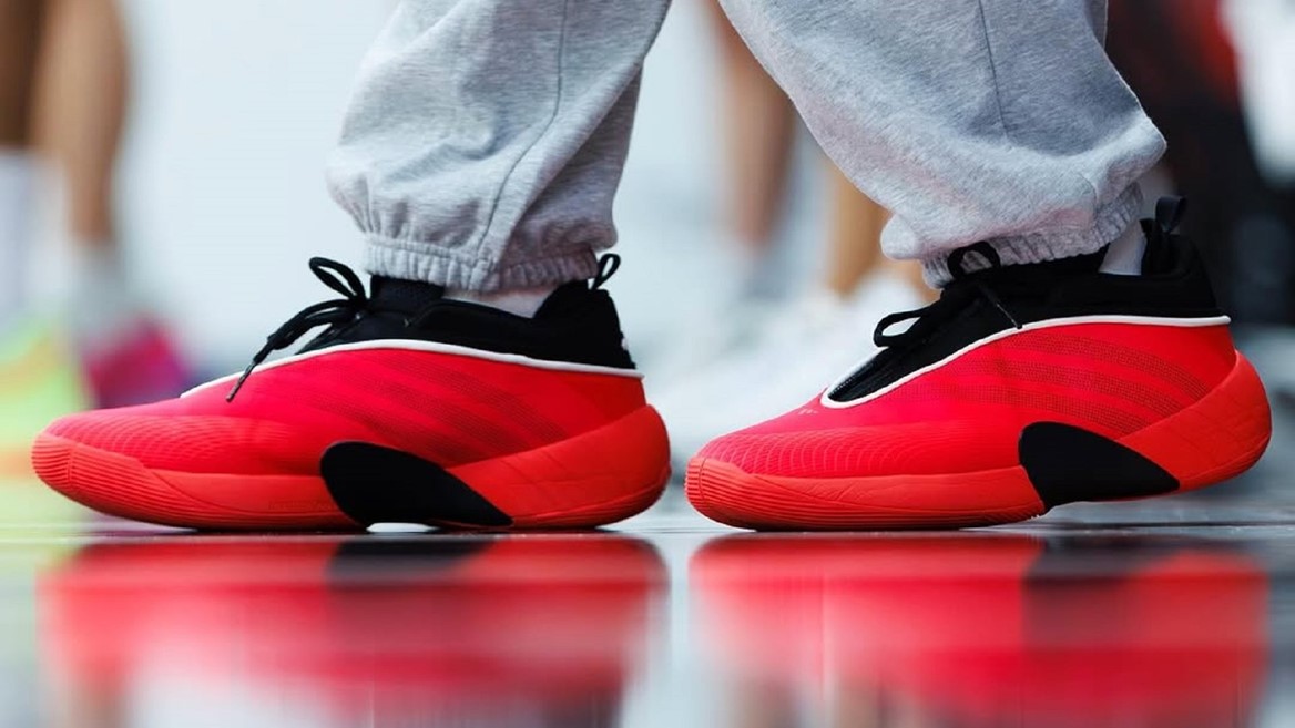 Donovan Mitchell s D O N 7 Louisville an ode to the player s time in the South is available now