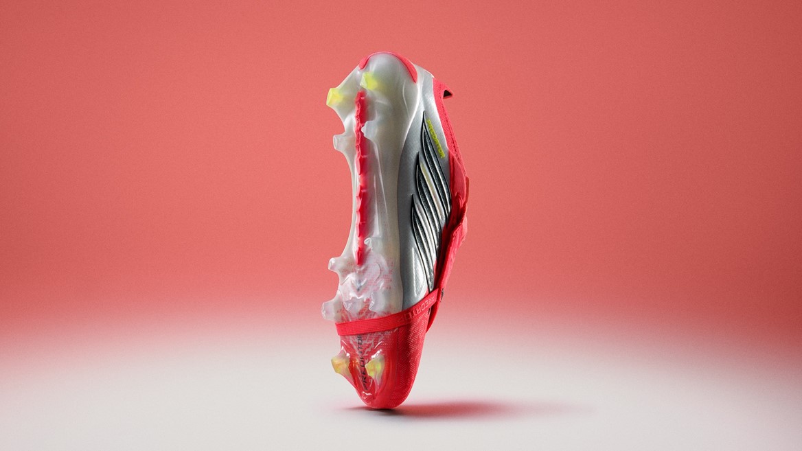  h24625 ss26 mp1 product predator elite ft hero single boot shot02 16 9 1370220