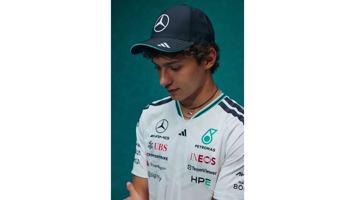  m amg petronas f1 t 6