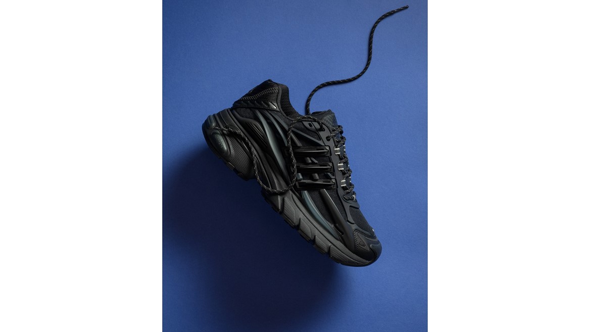 VIRGINIA Adistar Jellyfish Triple Black and Royal Blue