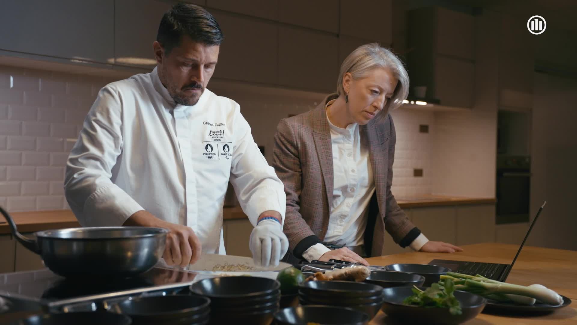 A table for 15,000, please!