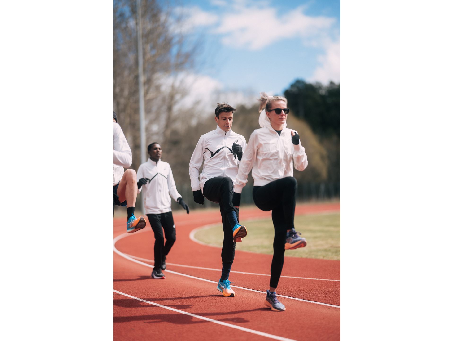 ASICS CHOJO FONT ROMEU SARAH LAHTI TRACK TRAINING