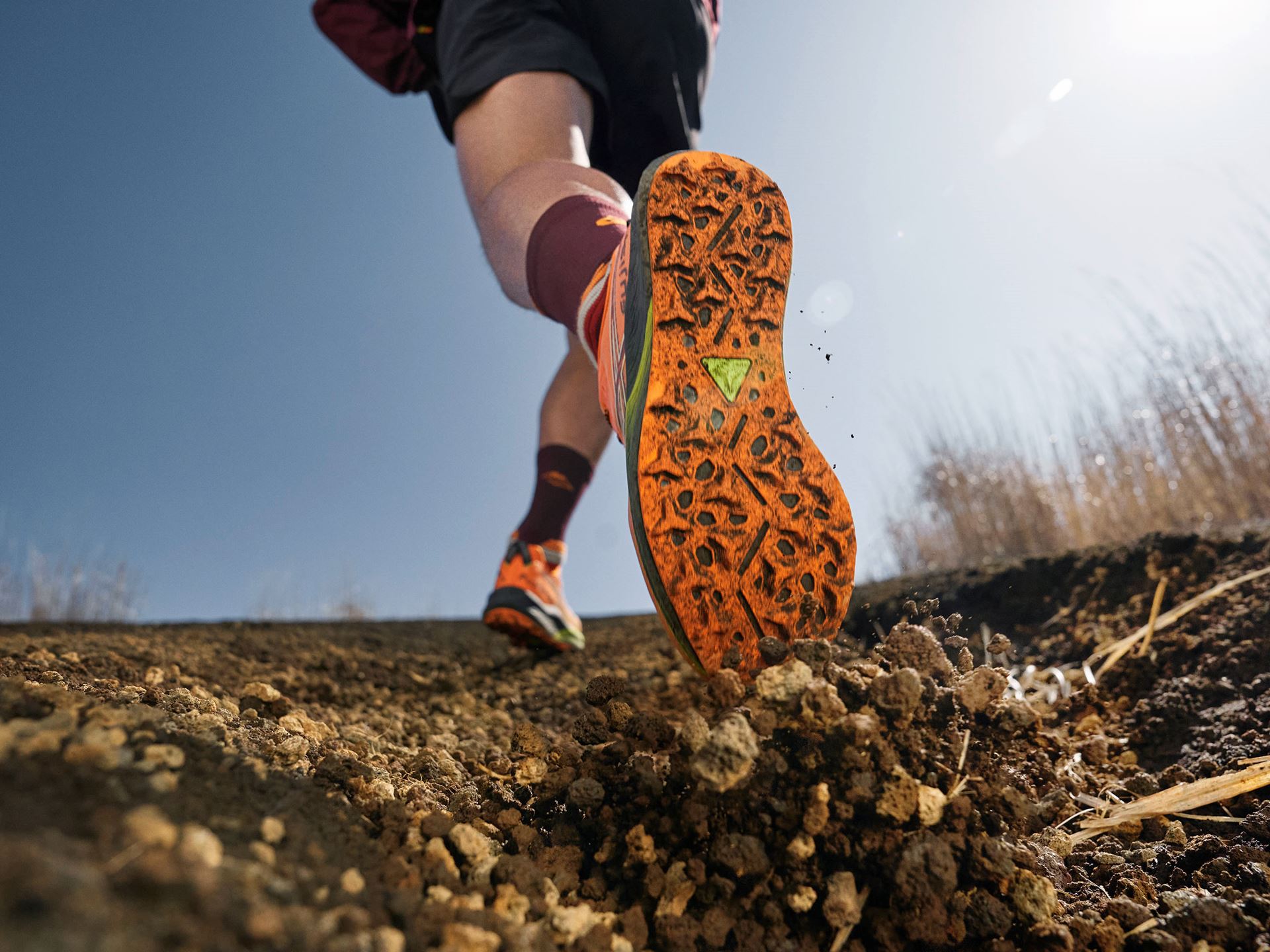 aw23 asics fuji speed 2 5