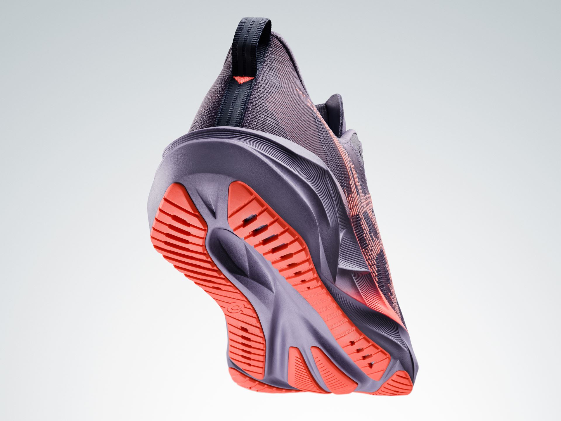 asics novablast 5 m t c