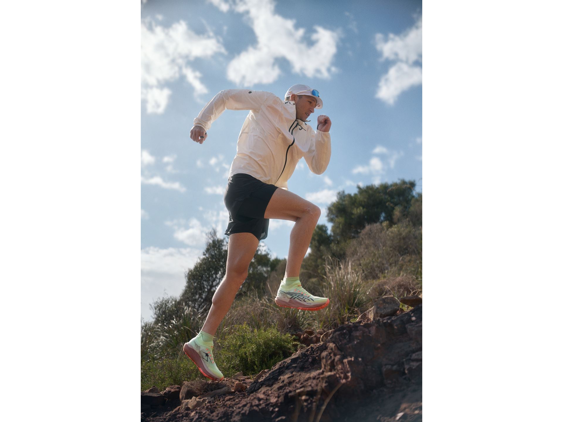 aw26 metafuji trail 2 highlight m h2t action a 