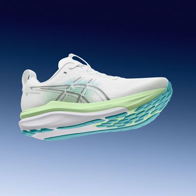 kayano 33 hr