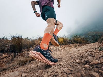 AW26 BLAZEBLAST HIGHLIGHT F ON FOOT ACTION