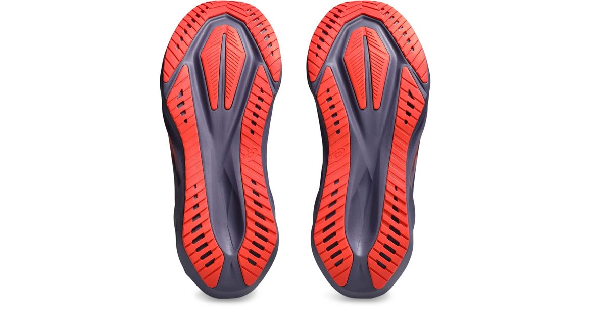 asics novablast 5 1011b974 500 sb bt glb