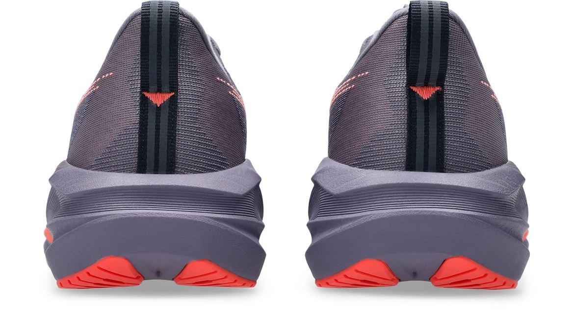 asics novablast 5 1012b765 500 sb bk glb