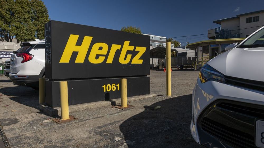 Hertz and GM Plan Major EV Expansion